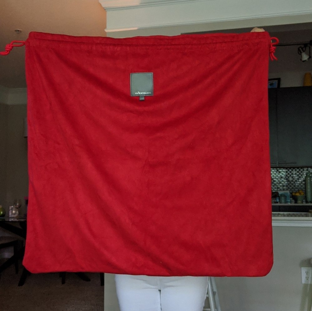 RED ENVELOPE GUSSETED VELVET GIFT BAG/POUCH OVERSIZED PERFECT CONDITION GIFT BAG